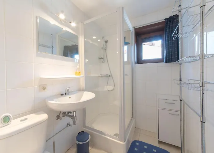 Vissershuisje Nova With Parking By Interhome Hébergement de vacances